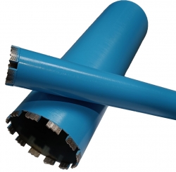 <p>Diamantboren voor boren in beton en metselwerk met diamantboormachines</p>